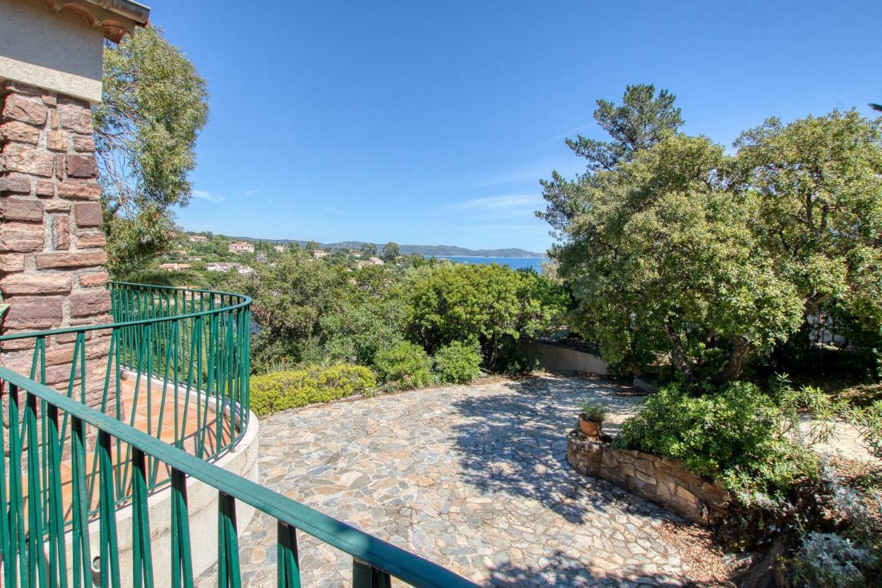 Villa Cavalaire Sur Mer Eksteriør billede