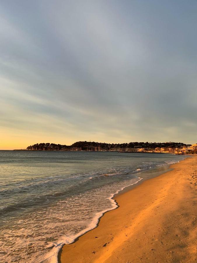Villa Cavalaire Sur Mer Eksteriør billede